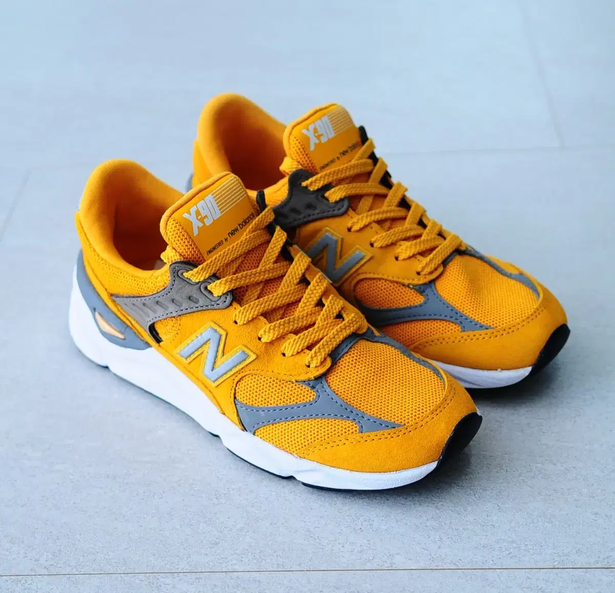 Yellow new balance x90 sales